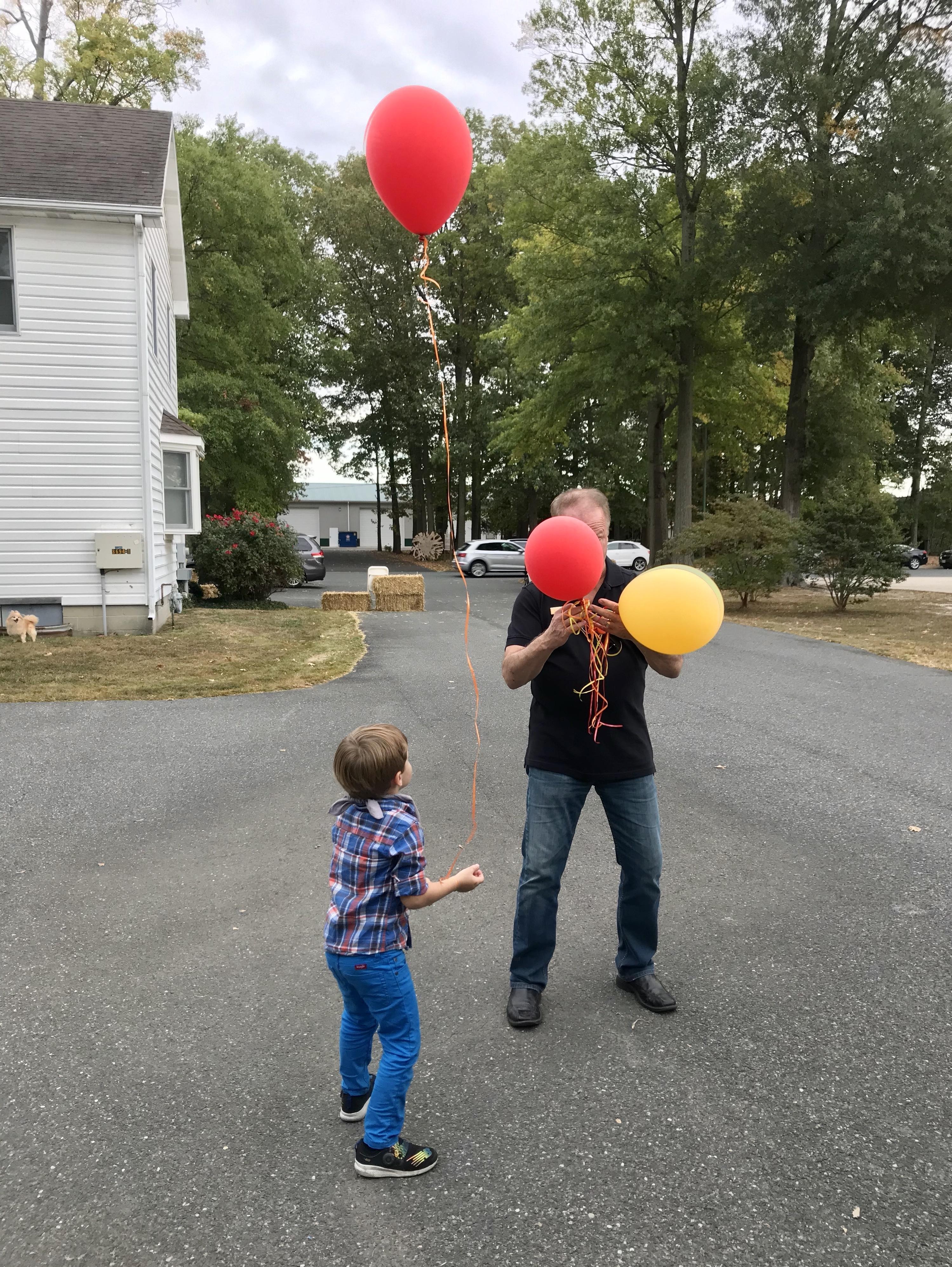 Crab-Feast-Balloons