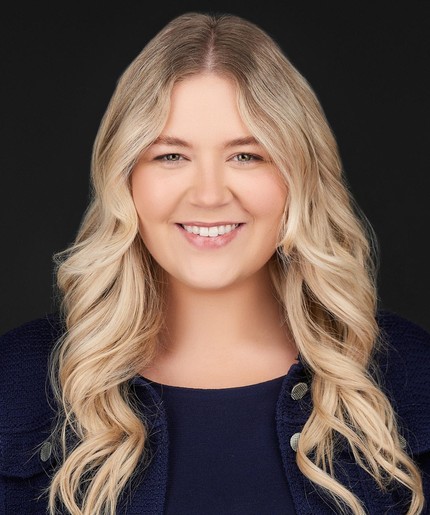 Victoria-Dixon-Headshot