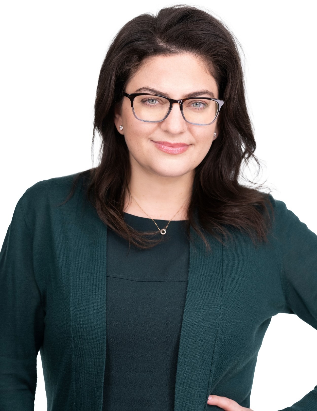 Adriana-Roman-Headshot