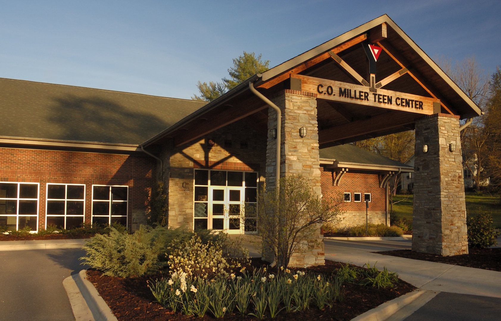 YMCA Hickory Teen Center David E Looper & Company