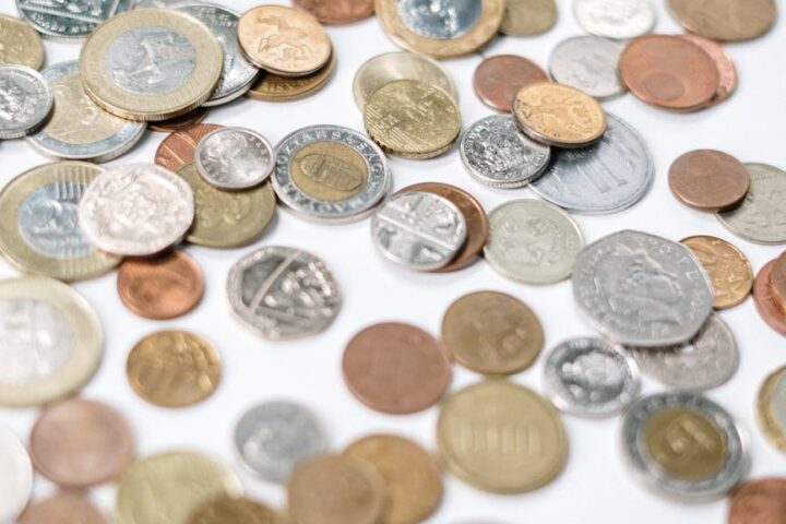 silver and gold round coins