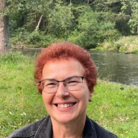 JELENA KAMARAUSKIENE