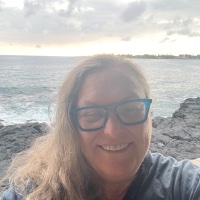 Lori Golden Freehling