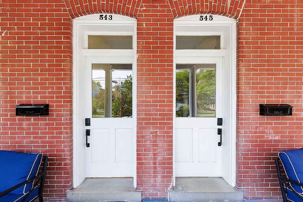 543/545 Monroe Ave, Cape Charles, VA 23310 — photo 6