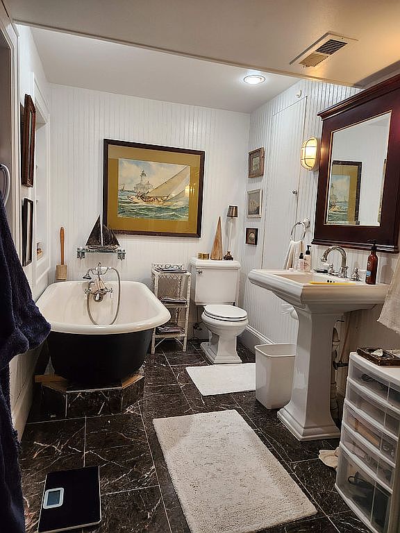 6207 Holly Trl, Gloucester, VA 23061 — photo 1