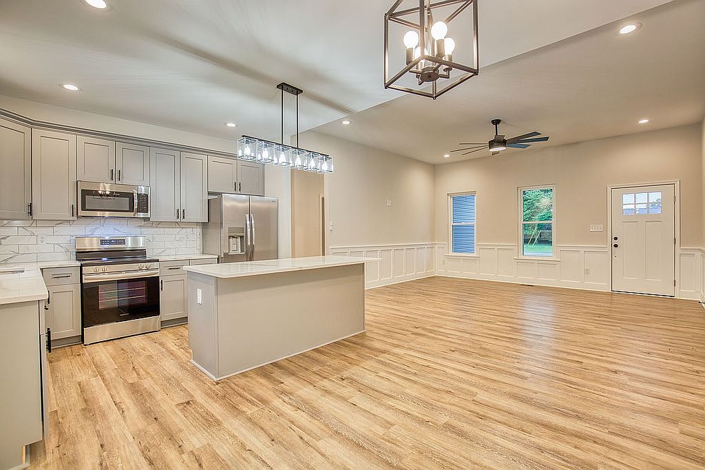 92 Lake Dr, Colonial Beach, VA 22443 — photo 6