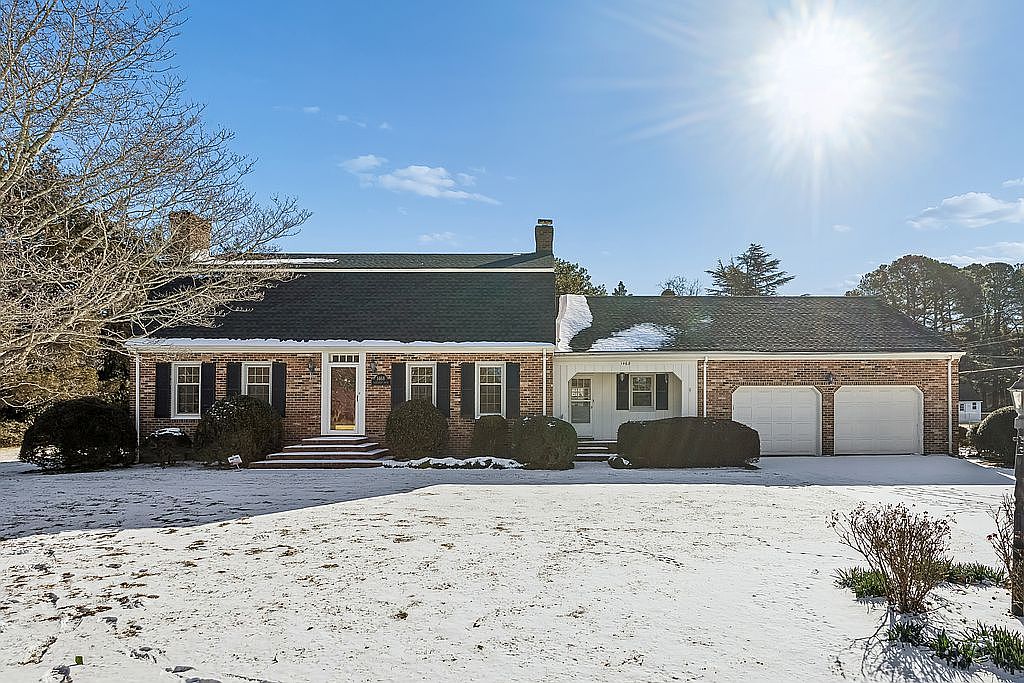 1468 Wakefield Dr, Virginia Beach, VA 23455 — photo 2