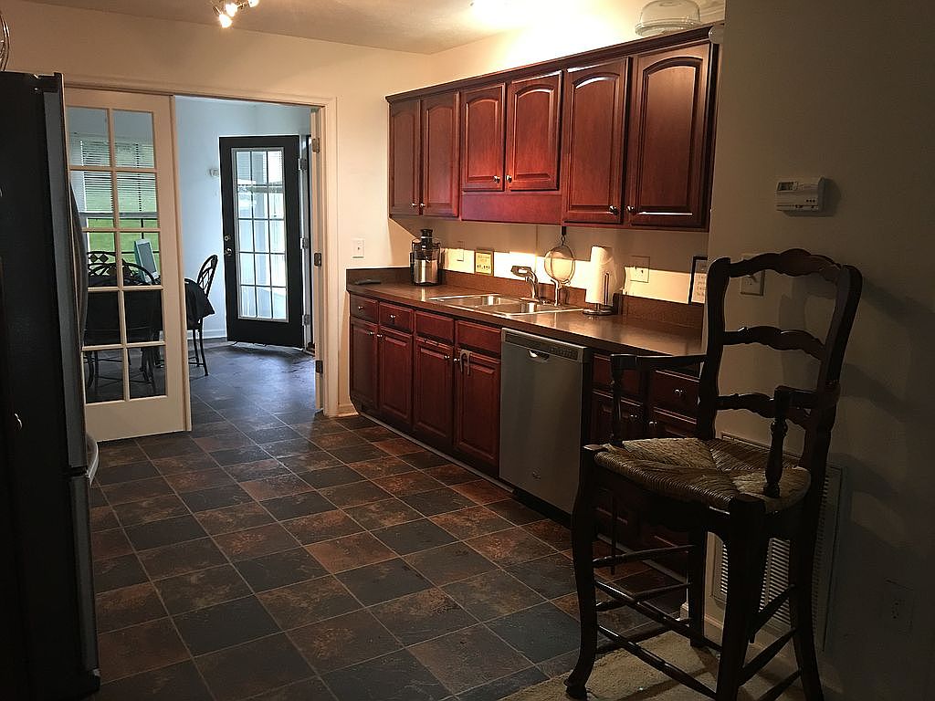 903 Ritchie Blvd, Staunton, VA 24401 — photo 6
