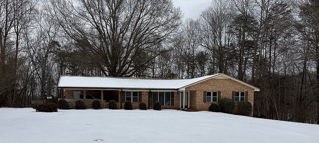 2030 Mount Olivet Rd, Martinsville, VA 24112 — photo 3