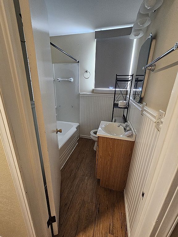 1306 Myrtle Ave, Chesapeake, VA 23325 — photo 1