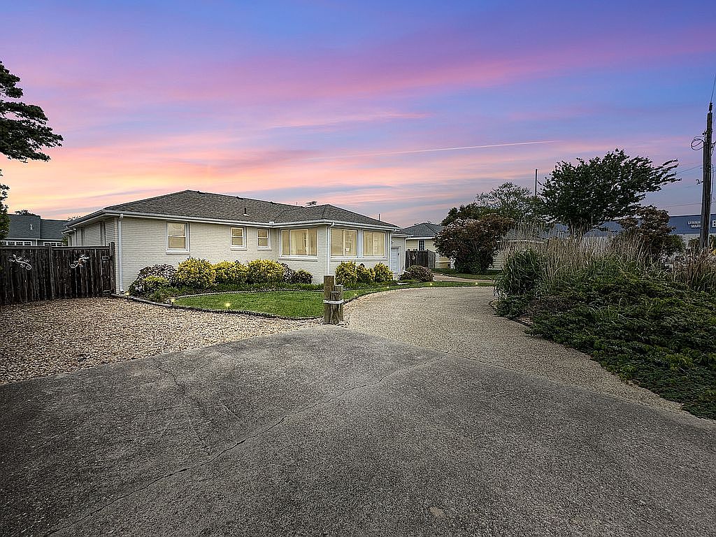2908 Buccaneer Rd, Virginia Beach, VA 23451 — photo 3