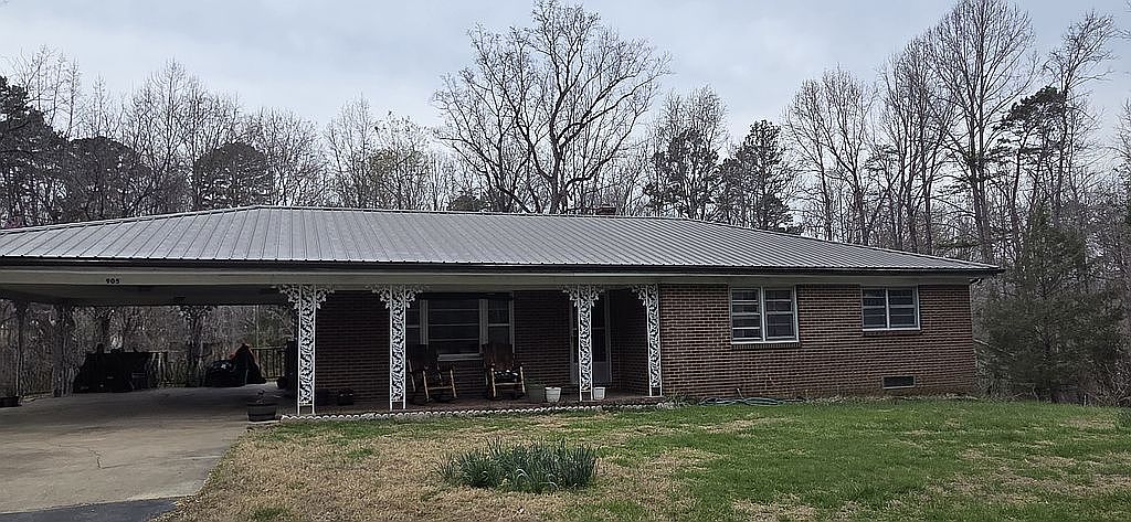 905 Luna Lake Rd, Danville, VA 24541 — photo 2