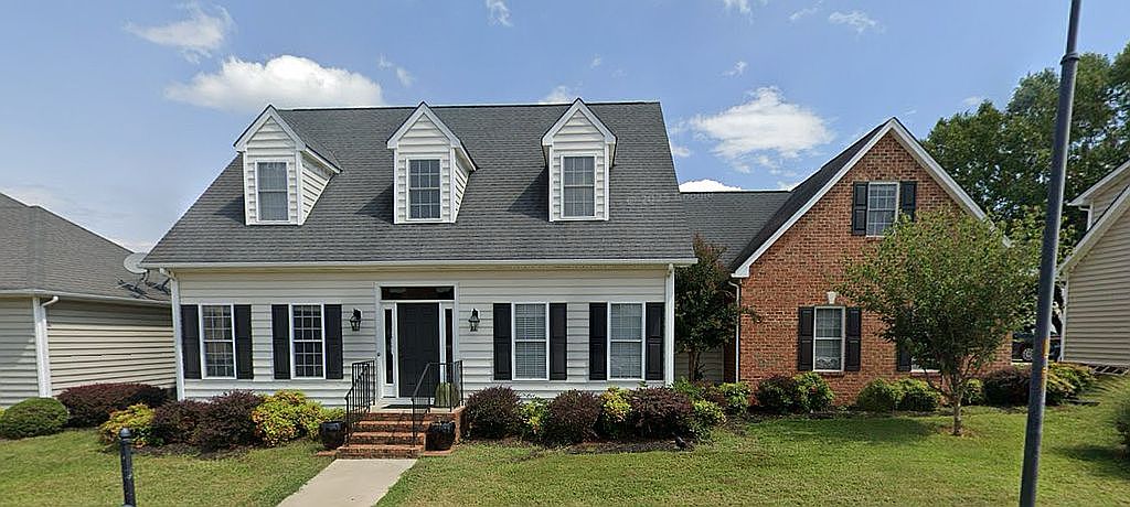 507 Wyndhurst Dr, Lynchburg, VA 24502 — photo 2