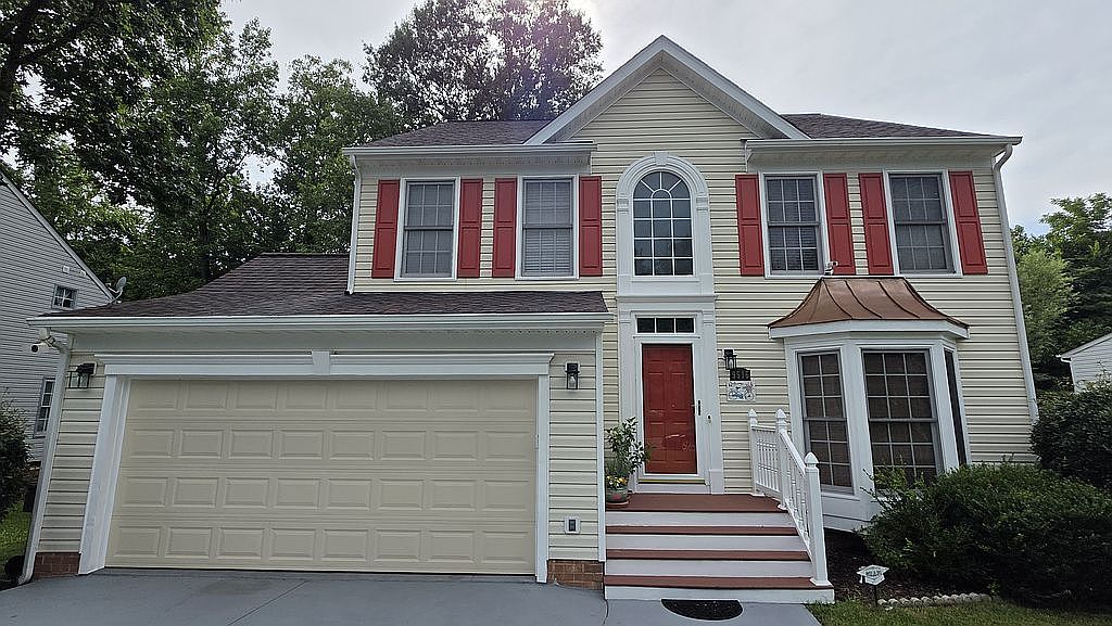 9516 Hungary Woods Dr, Glen Allen, VA 23060 — photo 1