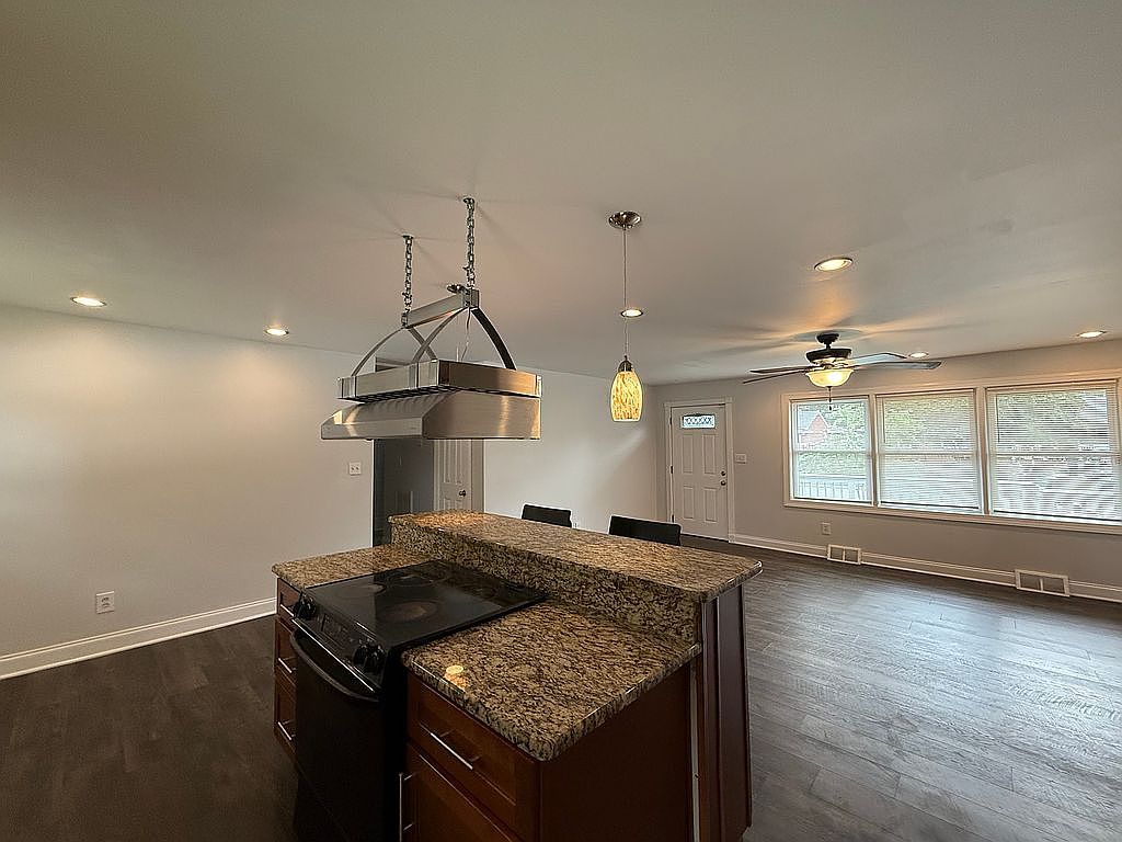 1168 Tyler Ave, Newport News, VA 23601 — photo 4