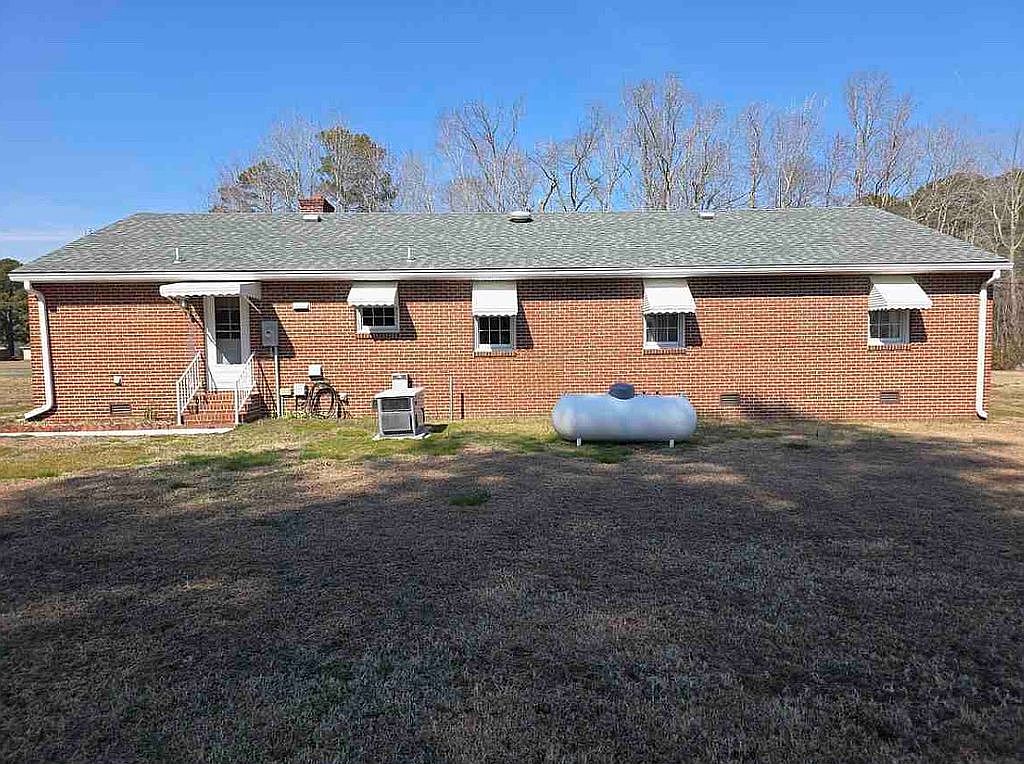 24 Oakley Pointe Ln, Mathews, VA 23109 — photo 3