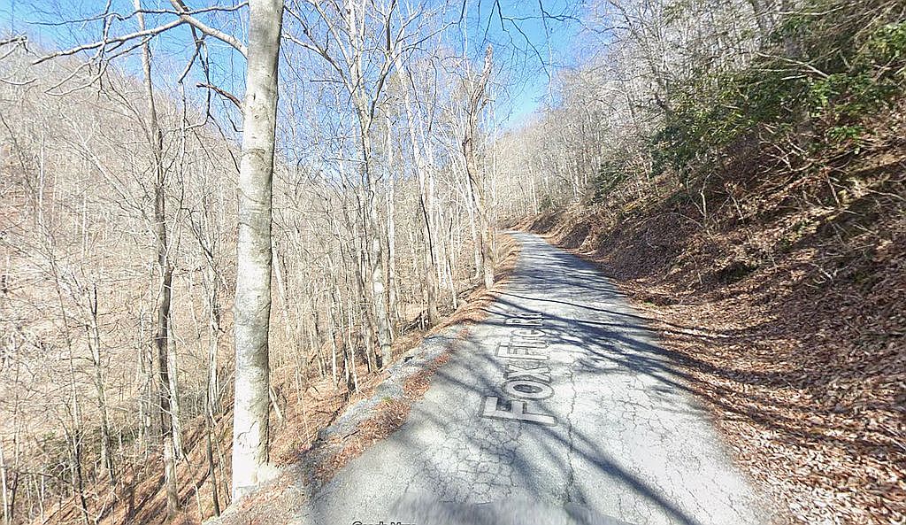 2231 Fox Fire Rd, Vansant, VA 24656 — photo 1