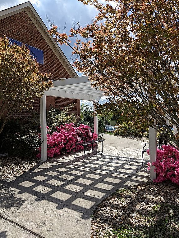 507 Wyndhurst Dr, Lynchburg, VA 24502 — photo 1