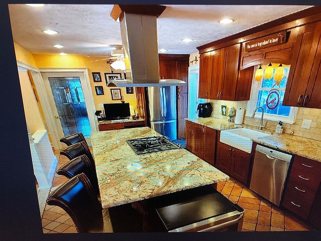 266 Morningside Ln Ne, Abingdon, VA 24210 — photo 5