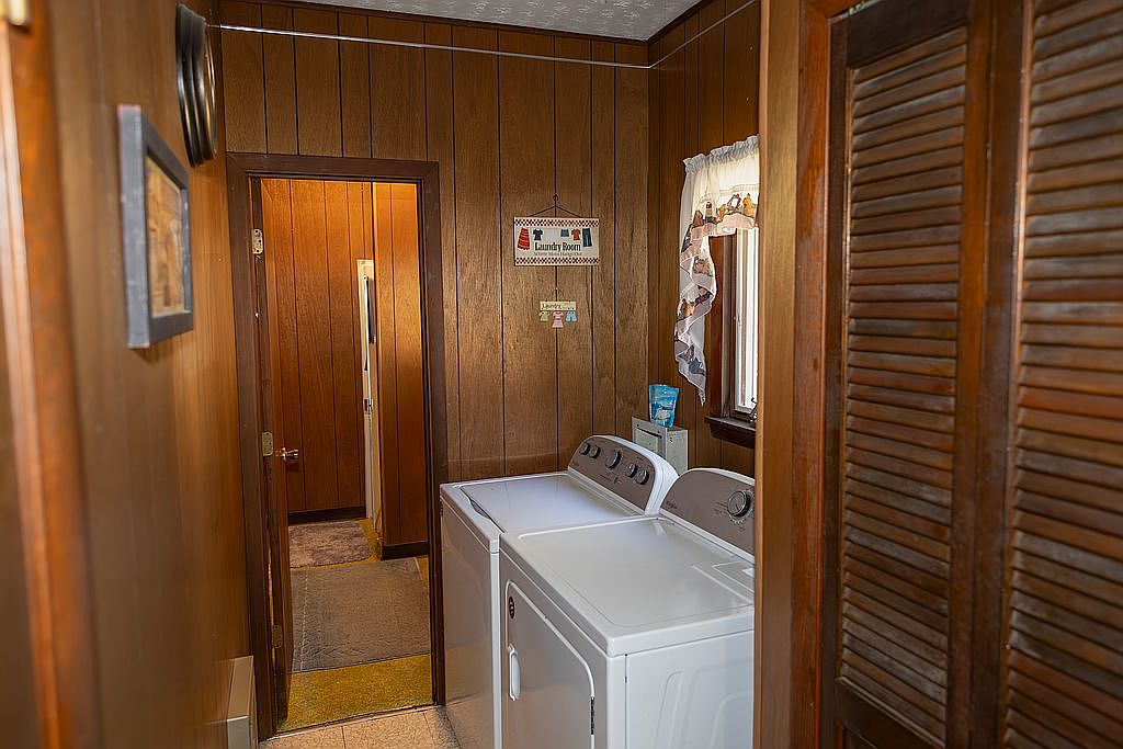 503 Birmingham Rd, Cedar Bluff, VA 24609 — photo 5