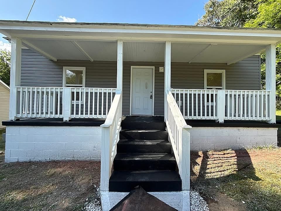 614 Chatham Ave, Danville, VA 24541 — photo 2