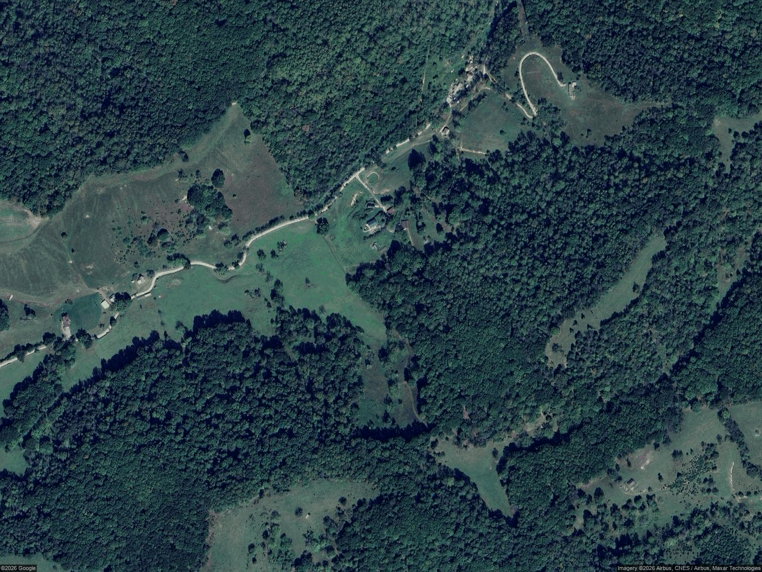 720 High St, Pearisburg, VA 24134 — photo 1