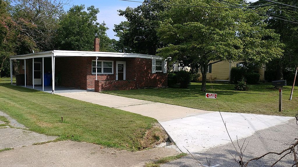 1306 Myrtle Ave, Chesapeake, VA 23325 — photo 2