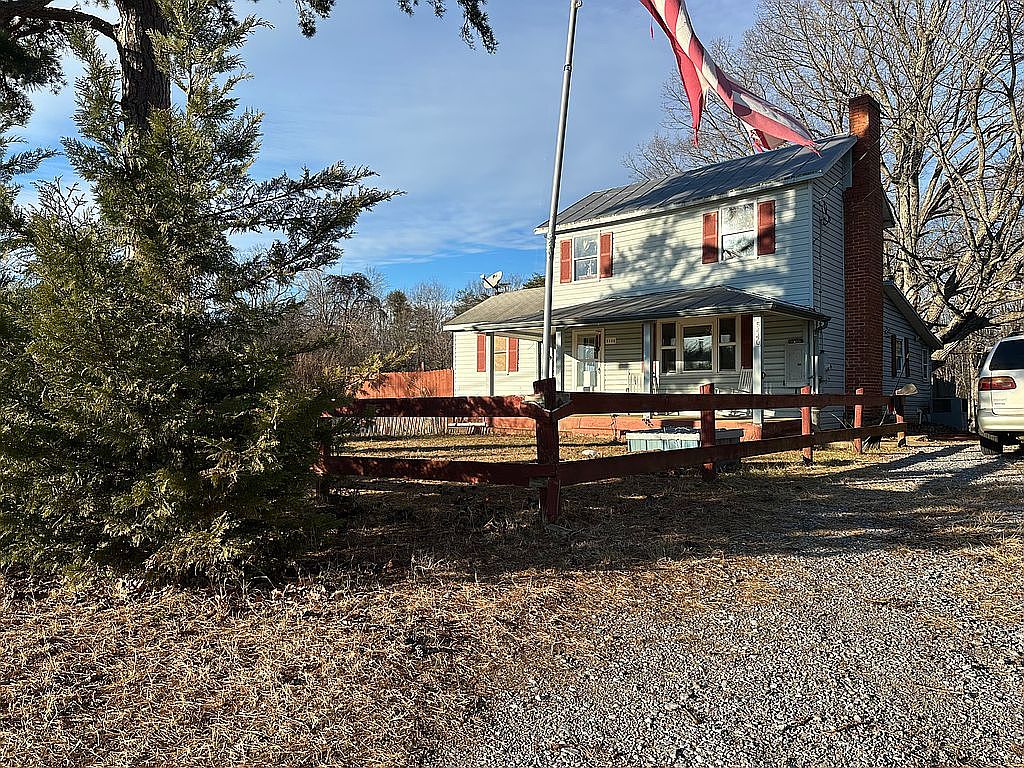 5440 Shula Dr, Hurt, VA 24563 — photo 5