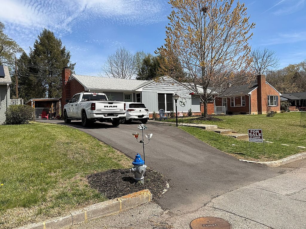 2710 Deerfield Rd Sw, Roanoke, VA 24015 — photo 3