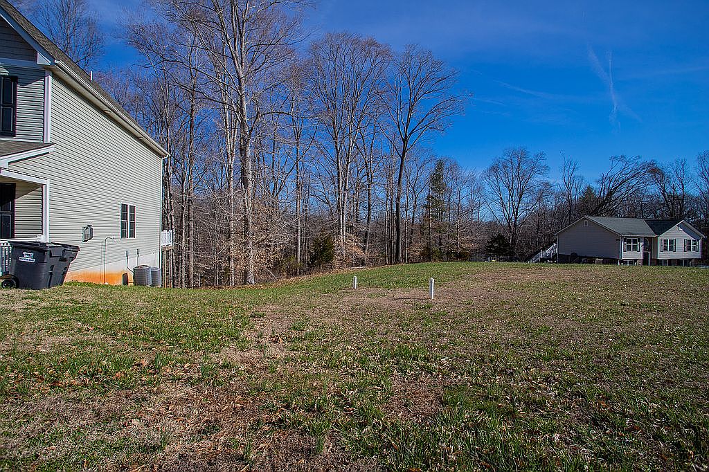 193 Oak Spring Ln, Madison Heights, VA 24572 — photo 5