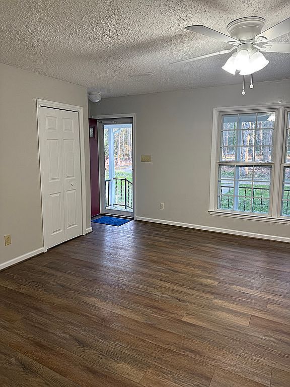 8259 Guinea Rd, Hayes, VA 23072 — photo 6