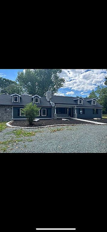 395 Troy Rd, Troy, VA 22974 — photo 2
