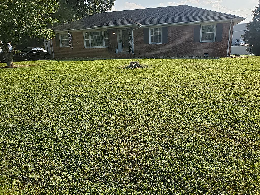7477 Lexington Dr, Mechanicsville, VA 23111 — photo 2