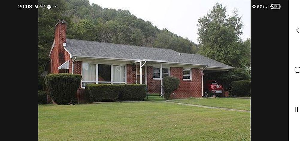 106 Southview Ave, Narrows, VA 24124 — photo 2
