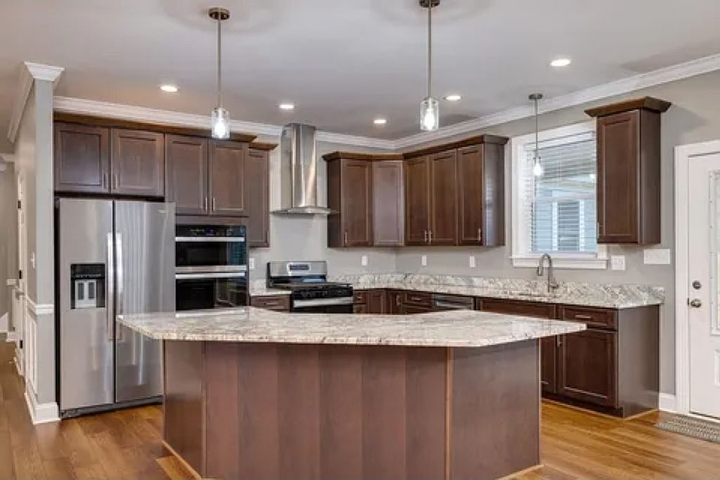 1174 Dovel Hollow Rd, Stanley, VA 22851 — photo 4