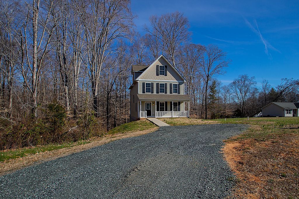 193 Oak Spring Ln, Madison Heights, VA 24572 — photo 3
