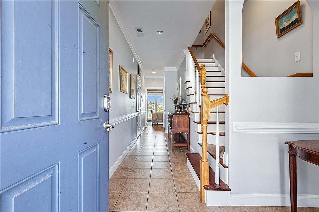 757 Charthouse Cir, Hampton, VA 23664 — photo 3