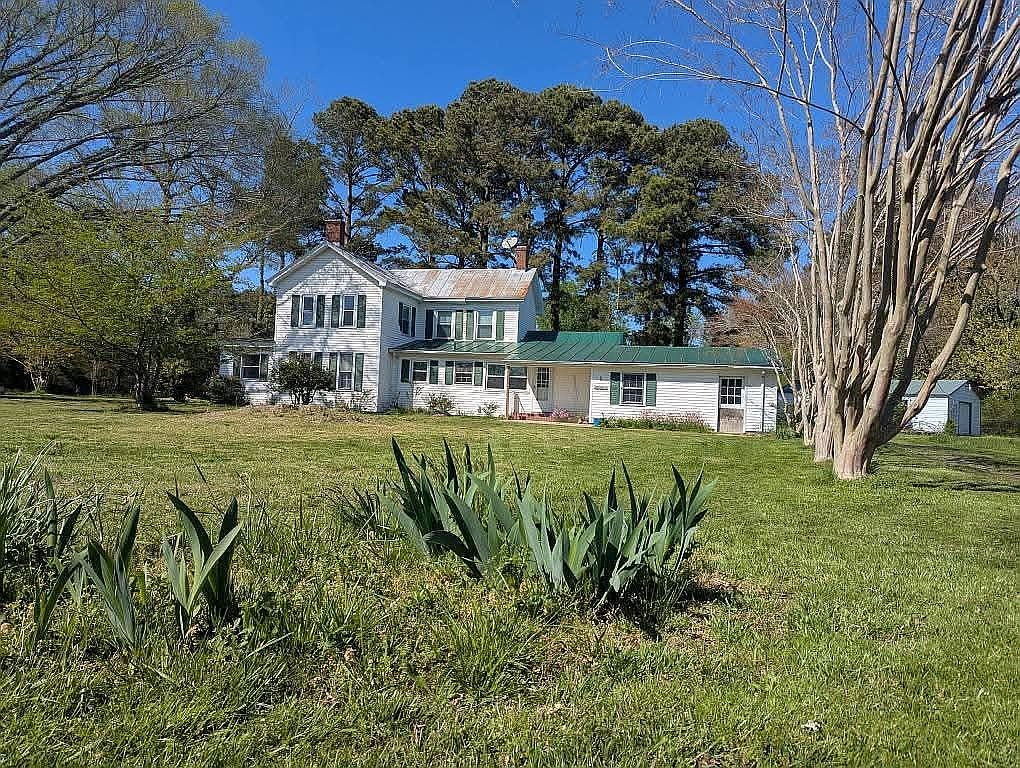 333 Gwynnsville Rd, Gwynn, VA 23076 — photo 2