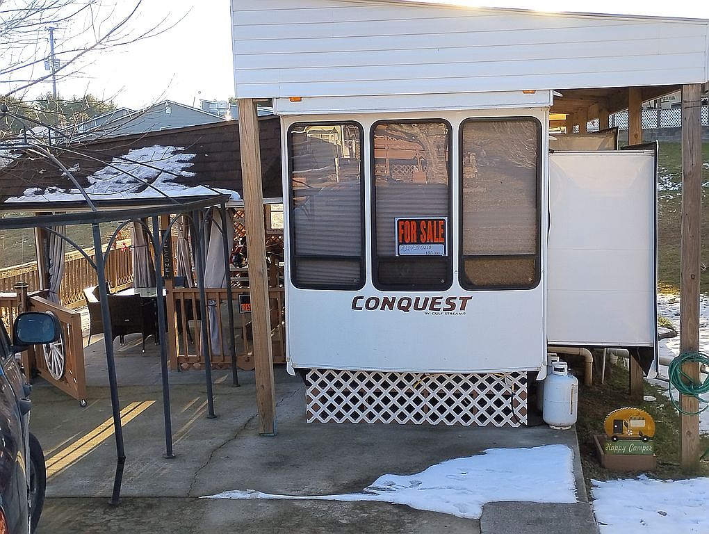 167 Megan Cir, Hillsville, VA 24343 — photo 4