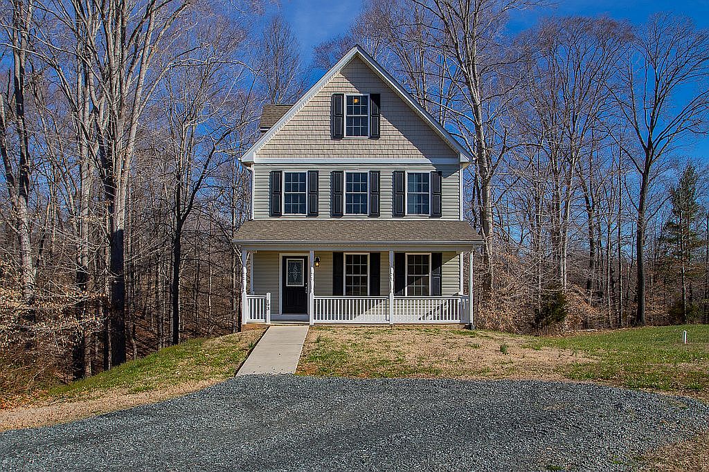 193 Oak Spring Ln, Madison Heights, VA 24572 — photo 2