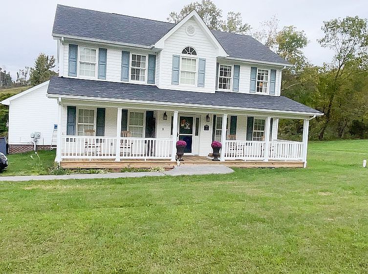 45 Oaklawn Cir, Lebanon, VA 24266 — photo 3