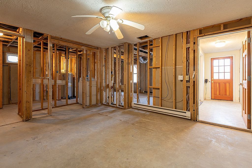 680 Mount Pleasant Rd, Shawsville, VA 24162 — photo 1