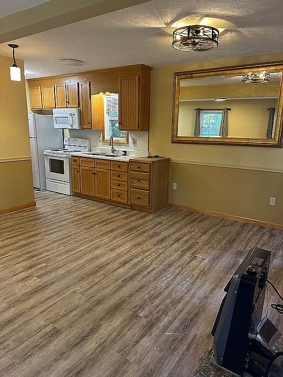 146 Airstream Ln Se, Copper Hill, VA 24079 — photo 6