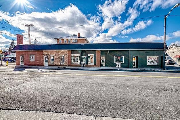 305 N Washington Ave, Pulaski, VA 24301 — photo 6