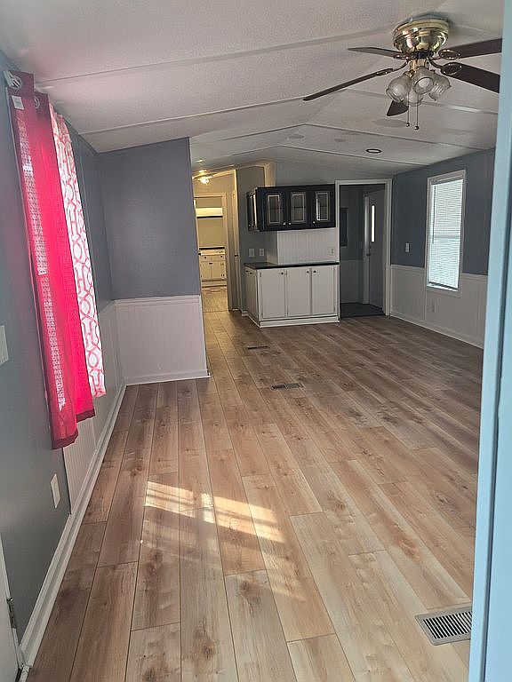 25 Briarwood Ave, Williamsburg, VA 23185 — photo 2