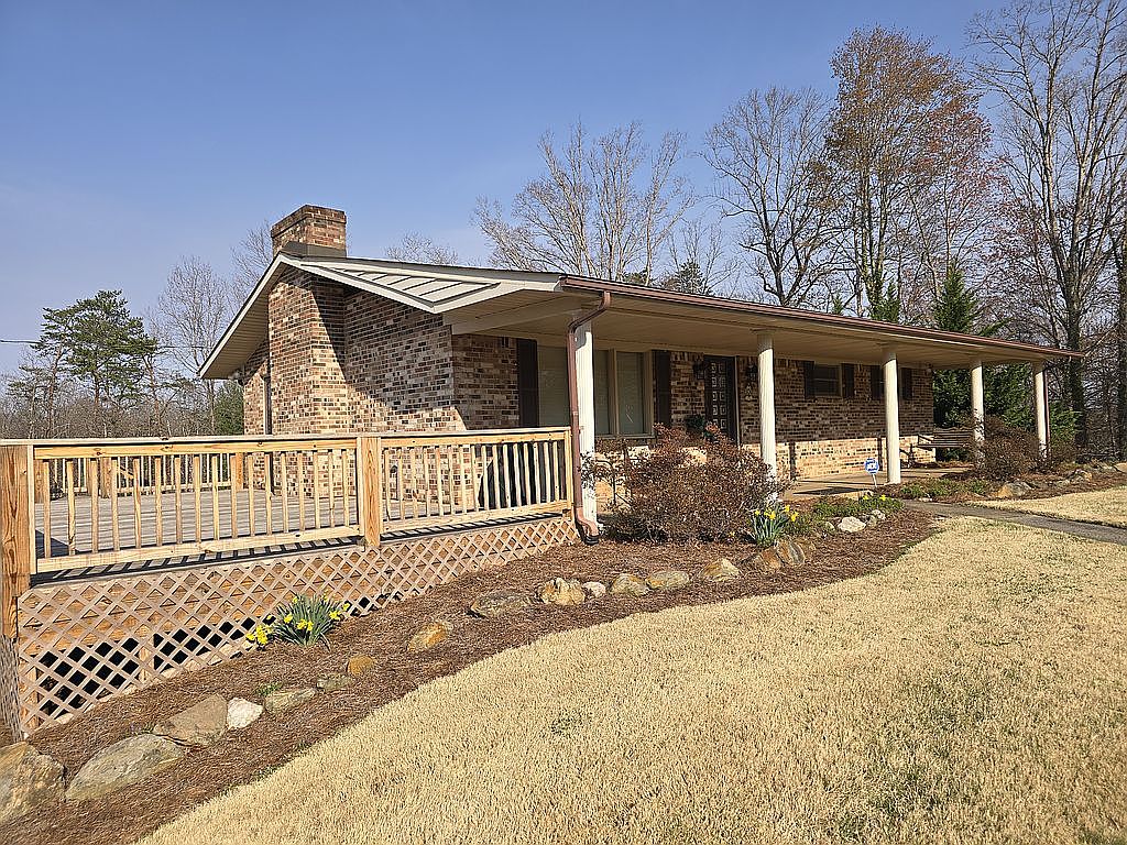 308 Applegate Ln, Bassett, VA 24055 — photo 3