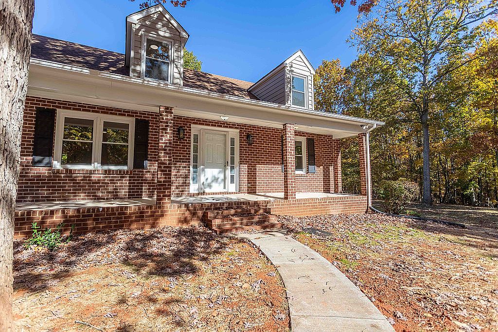 4867 Browns Mill Rd, Rustburg, VA 24588 — photo 6