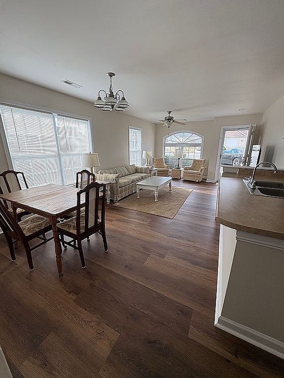 115 Willow Oak Ct, Bristol, VA 24201 — photo 4