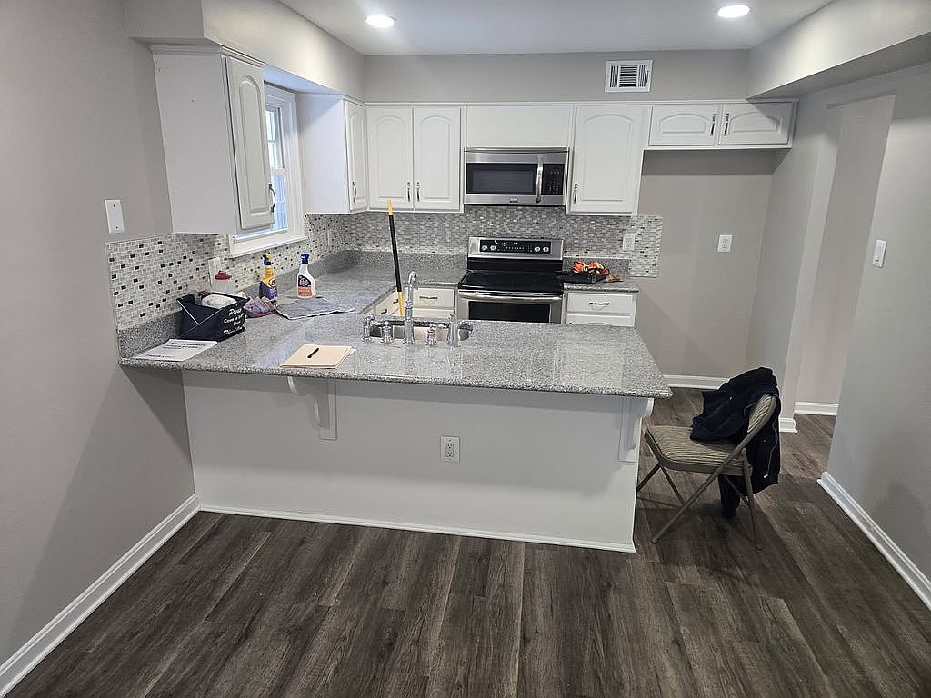 6639 Green Ash Dr, Springfield, VA 22152 — photo 5