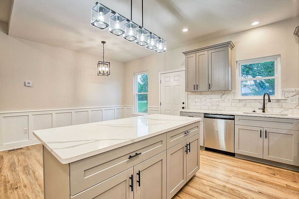 92 Lake Dr, Colonial Beach, VA 22443 — photo 5